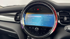 MINI Hatchback 1.5 Cooper Classic 3dr Auto Petrol Hatchback